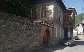 Ali Ancient House 555